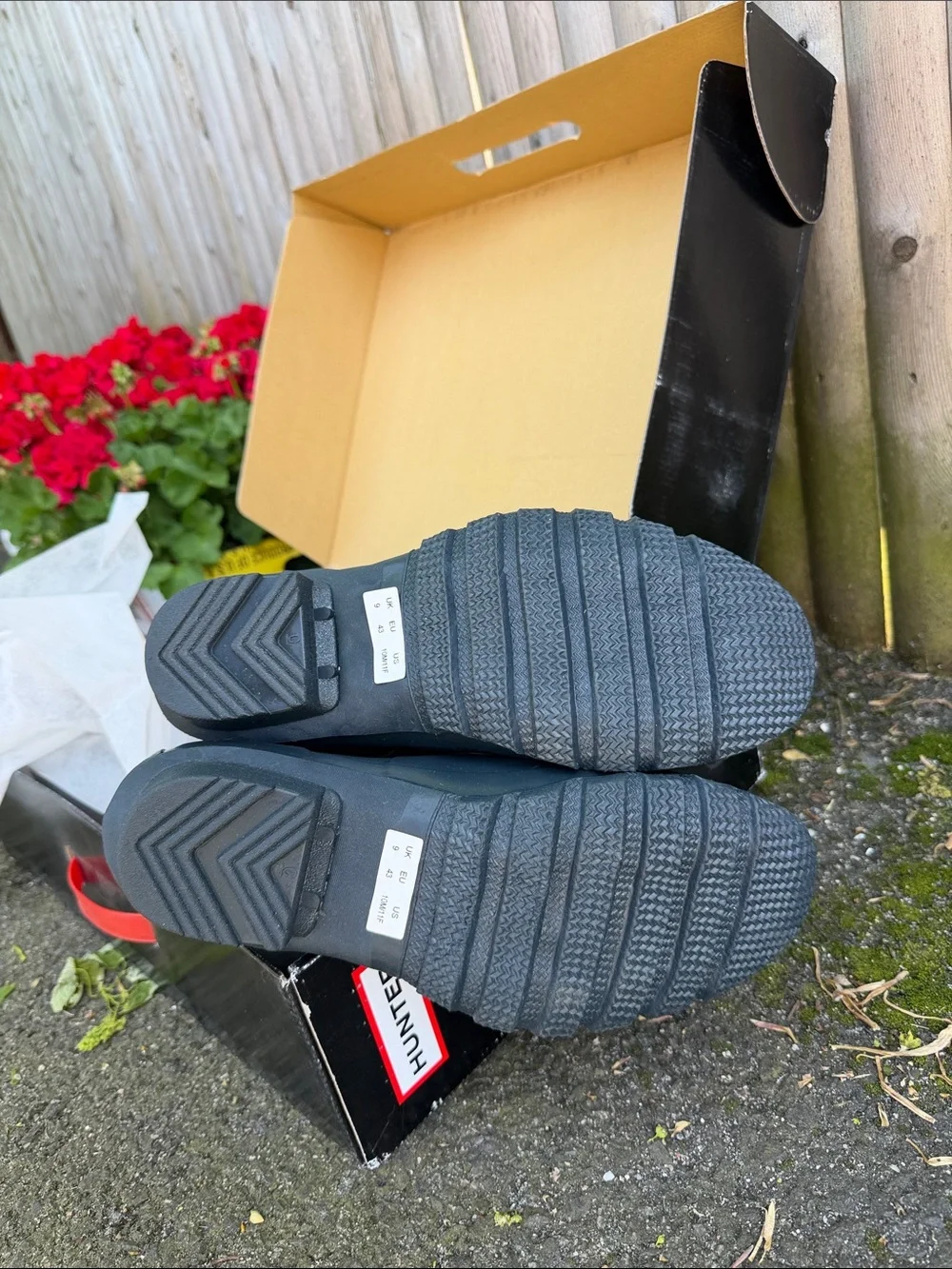 Hunter Navy Boot with Red Logo Accent